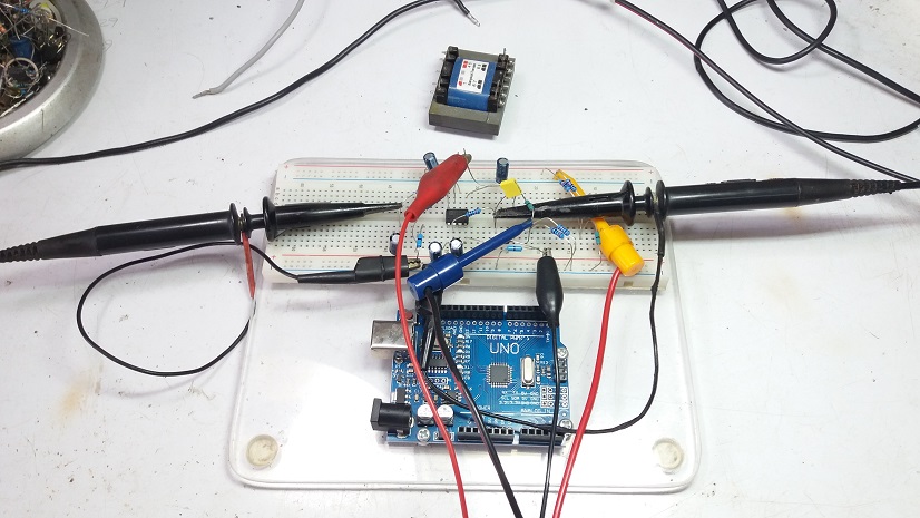 True RMS-to-DC Converter by using AD737