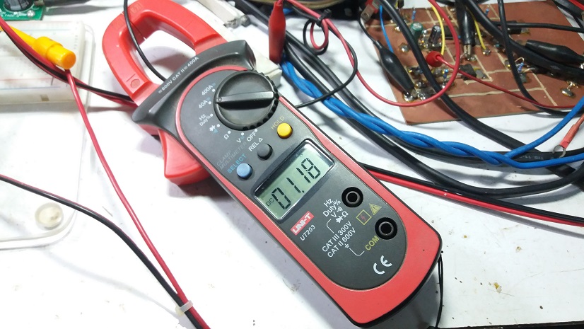 Voltage Mode Control Flyback Converter SMPUS Based on Arduino UNO