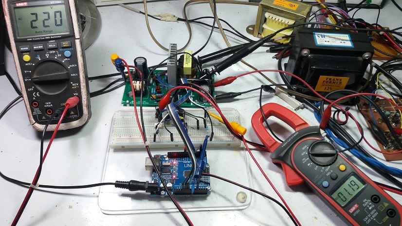 Voltage Mode Control Flyback Converter SMPUS Based on Arduino UNO