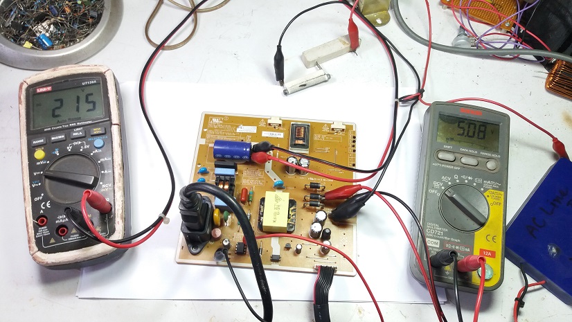Flyback Converter SMPS Control by using  FSGM300N