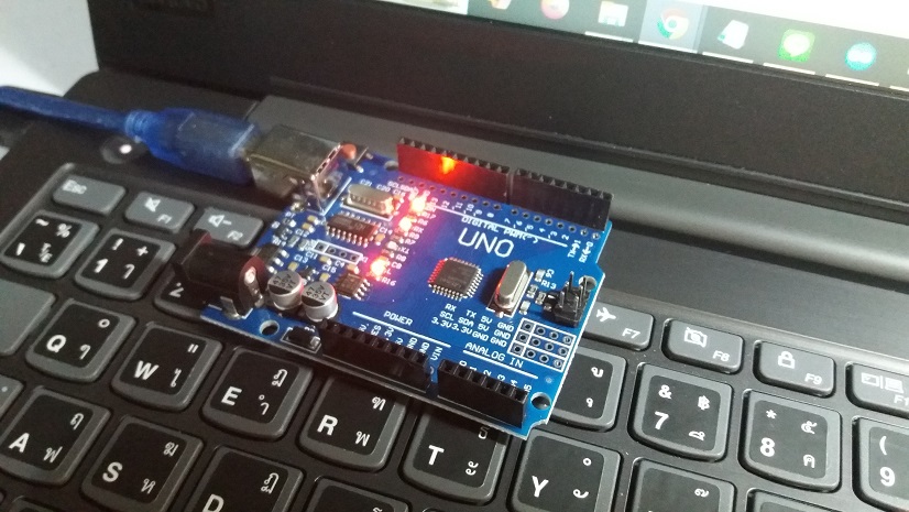 Simple Digital High-Pass Filter by using Arduino UNO