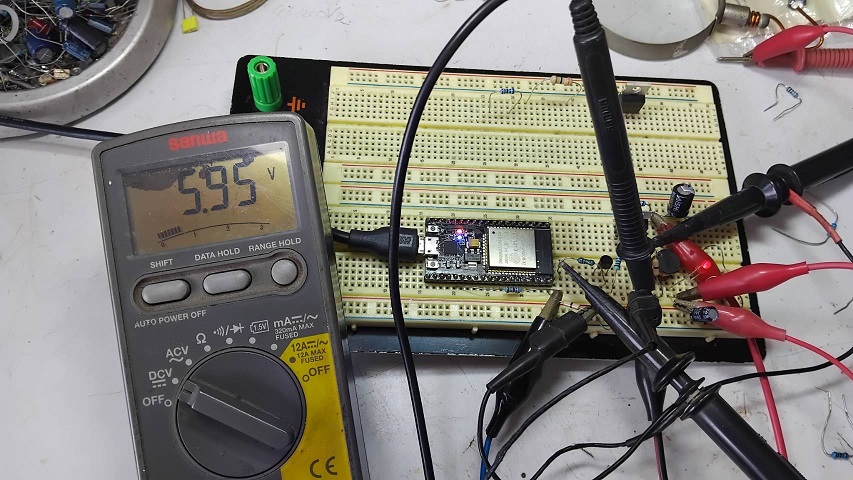 Wireless Control DC-DC Buck Converter Based on NodeMCU ESP32